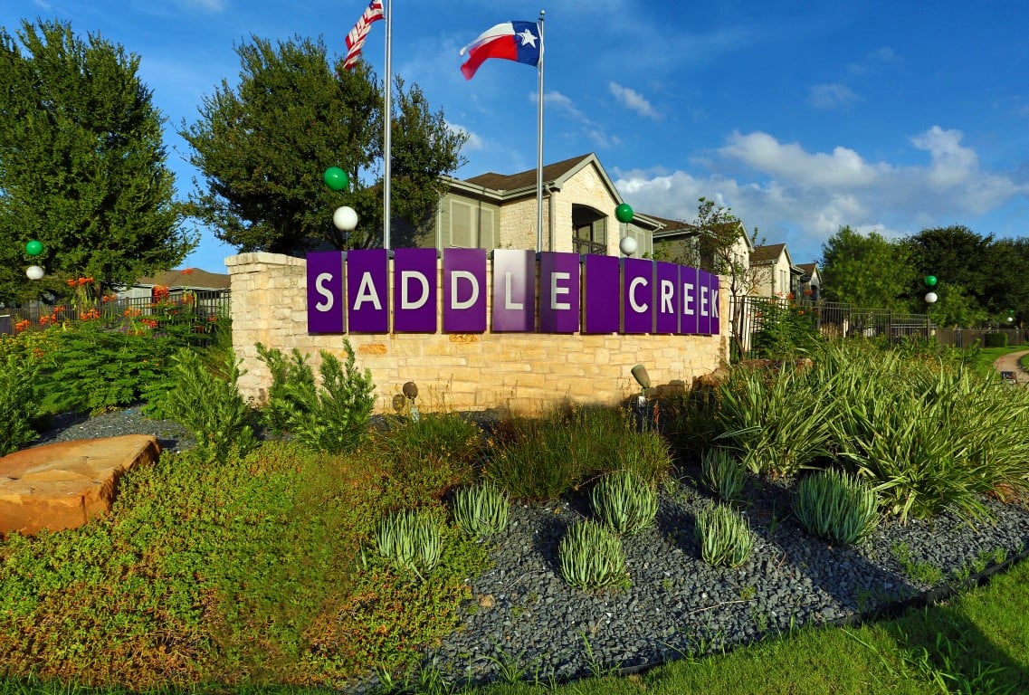 Saddle Creek Apartments